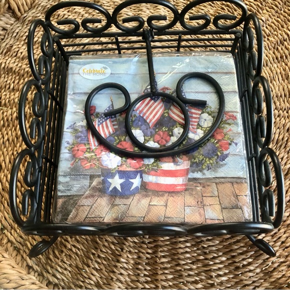 New! Large Black Iron Dinner Napkin Holder + Napkins - Picture 1 of 5